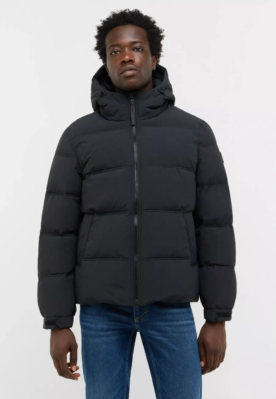 Męska Kurtka zimowa Mustang Style Oakfield Jet Black 1017069 4188