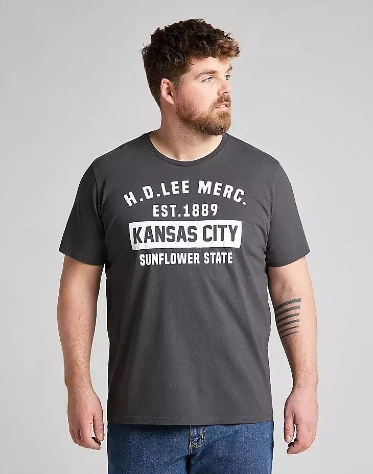 MĘSKI T-SHIRT LEE SS KANSAS CITY TEE WASHED BLACK L60TFEON 112113541