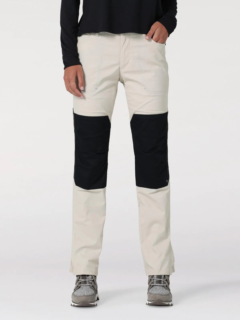 WRANGLER REINFORCED SOFTSHELL PANT DAMSKIE SPODNIE MATERIAŁOWE ELMWOO WC2GAW17D 112324385