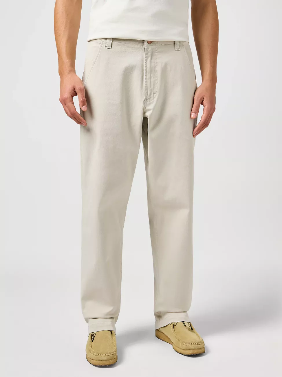 WRANGLER MĘSKIE SPODNIE WRANGLER RELAXED CHINO PELICAN 112362915