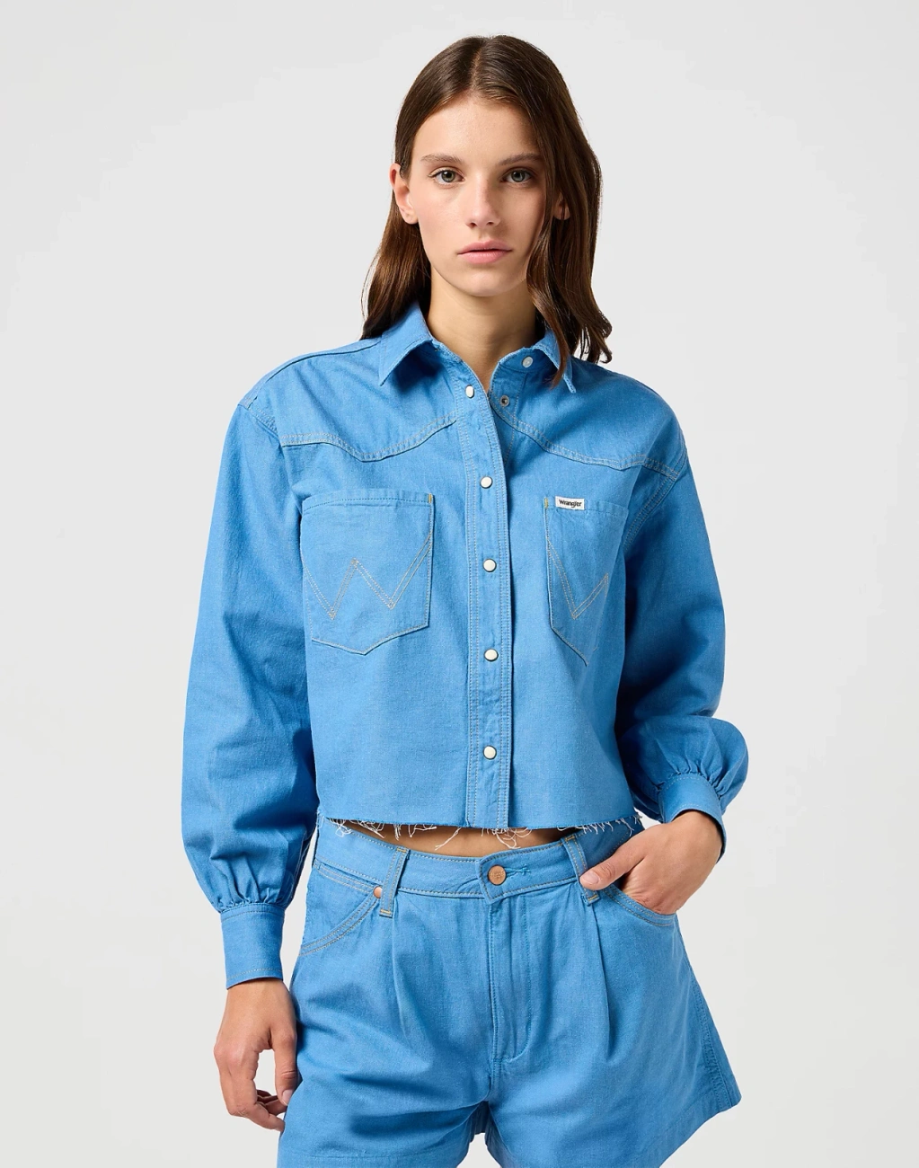 DAMSKA KOSZULA JEANSOWA WRANGLER CUT OFF SHIRT COTTON CANDY BLUE 112362980