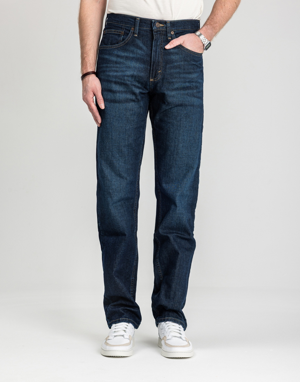 Męskie Spodnie Jeansowe Wrangler Relaxed Fit Blackened Indigo 112352957