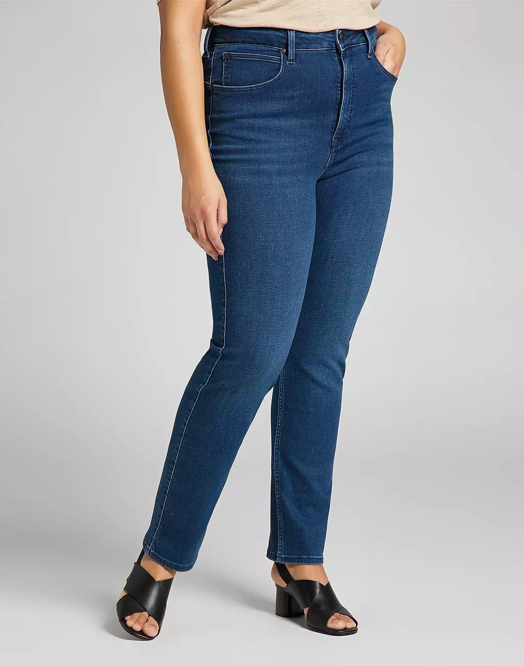 LEE CLASSIC STRAIGHT PLUS DAMSKIE SPODNIE JEANSOWE JEANSY DARK SYLVIE L32JPVWM 112107646