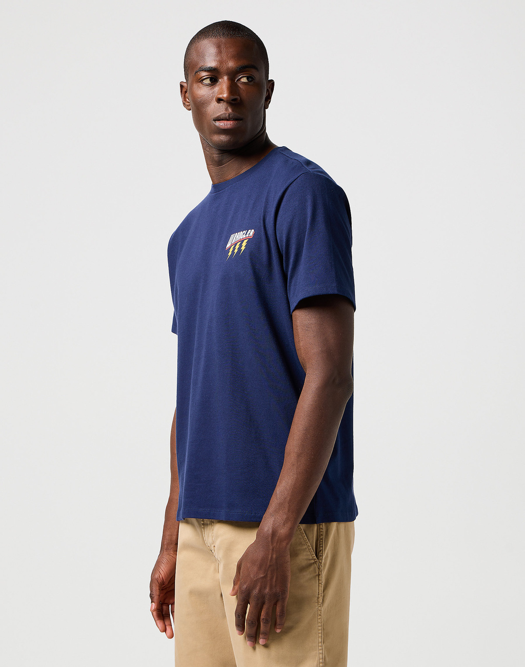 WRANGLER MĘSKA KOSZULKA WRANGLER SMALL GRAPHIC TEE NAVY 112362894