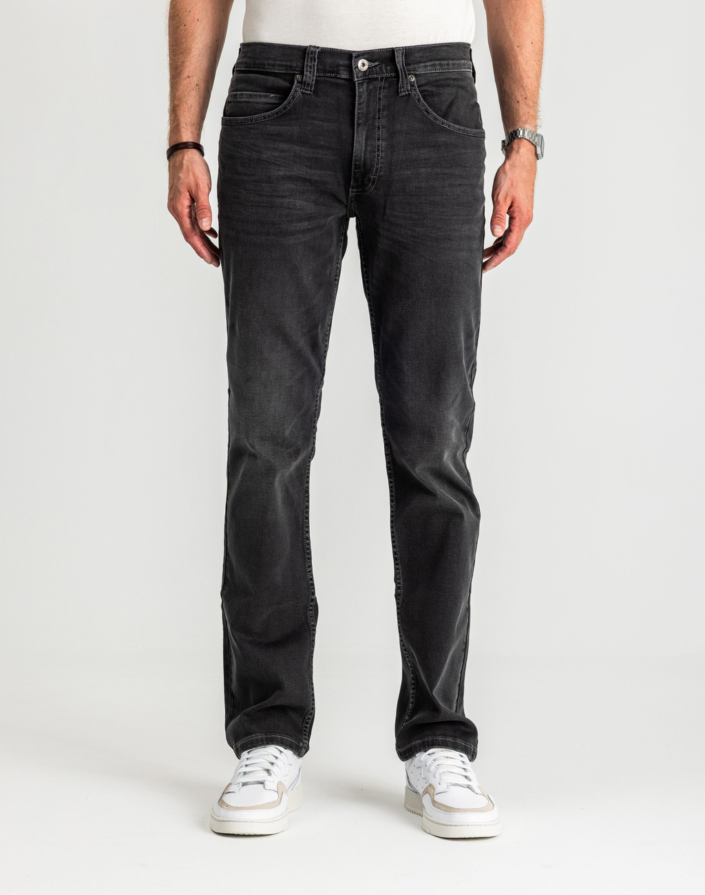 Męskie Spodnie Jeansowe MUSTANG Tramper Straight Denim Black 1016083 4000 803