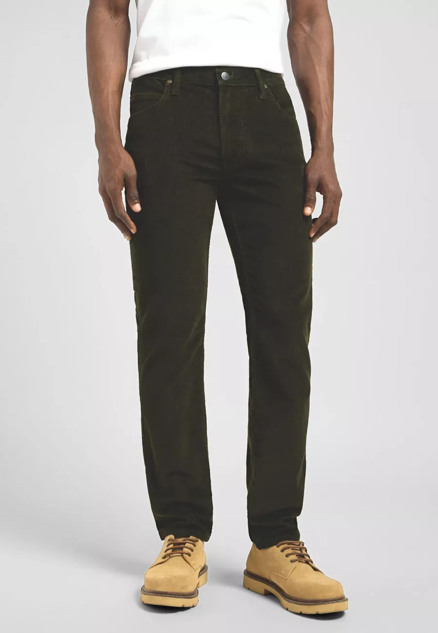 MESKIE SPODNIE SZTRUKSOWE LEE RIDER OLIVE NIGHT 112370641