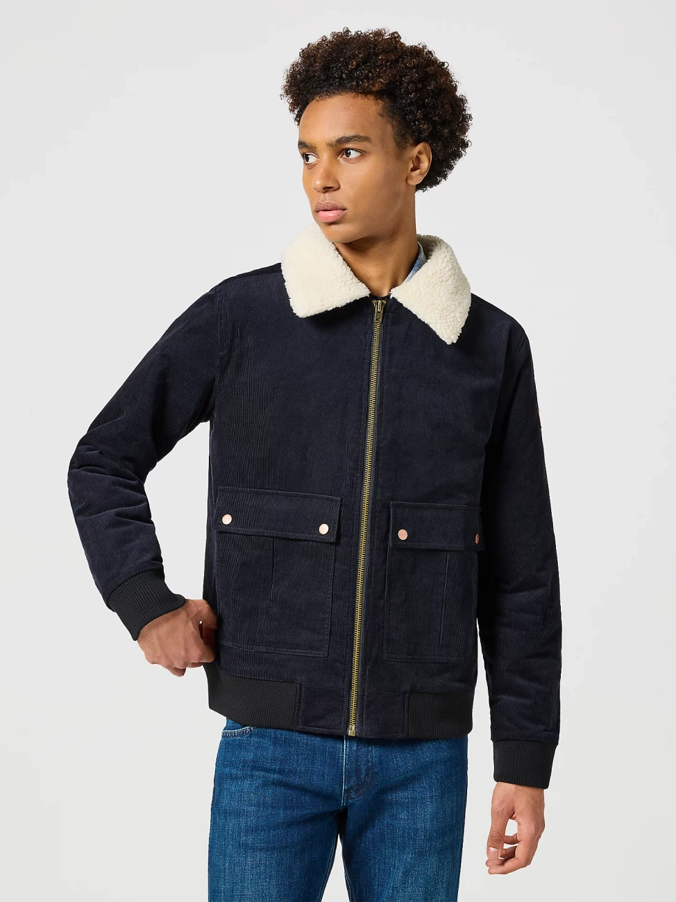 MĘSKA KURTKA PRZEJŚCIOWA WRANGLER CORDUROY AVIATOR BLACK 112357270