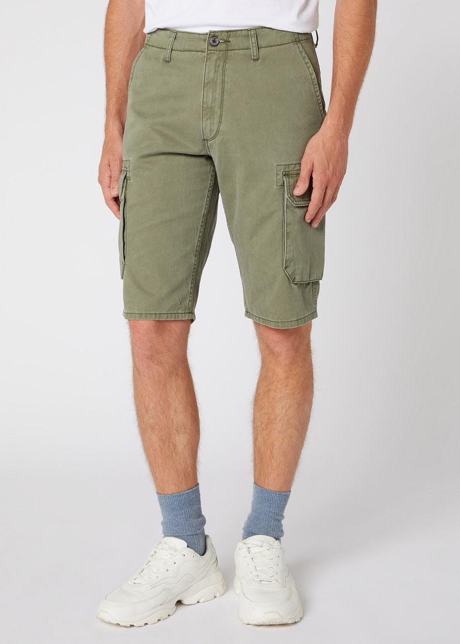 WRANGLER CARGO SHORT MĘSKIE SZORTY KRÓTKIE SPODENKI DUSTY OLIVE W15DKC275 112126786