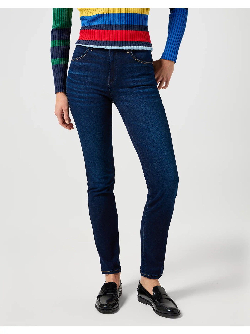 WRANGLER DAMSKIE SPODNIE JEANSOWE SLIM ILLUSION 112356385 W26L017642