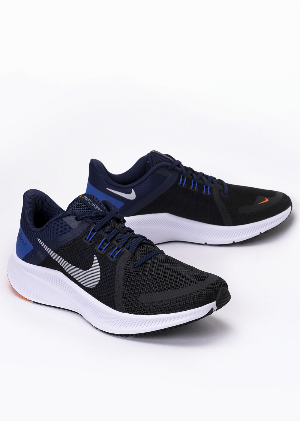 Buty męskie do biegania czarne NIKE QUEST 4