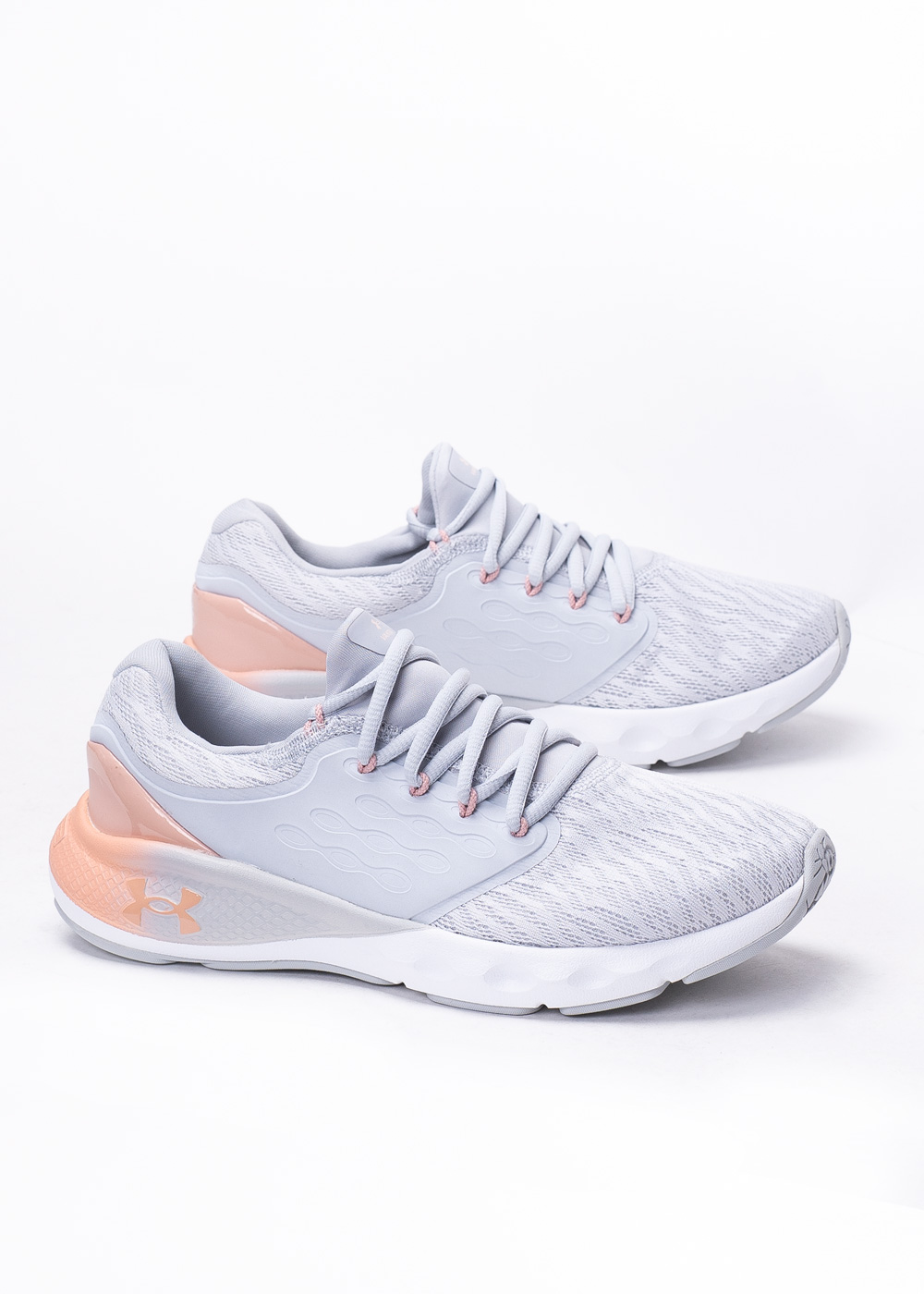 Buty treningowe damskie Under Armour Charged Vantage (3023565-106)