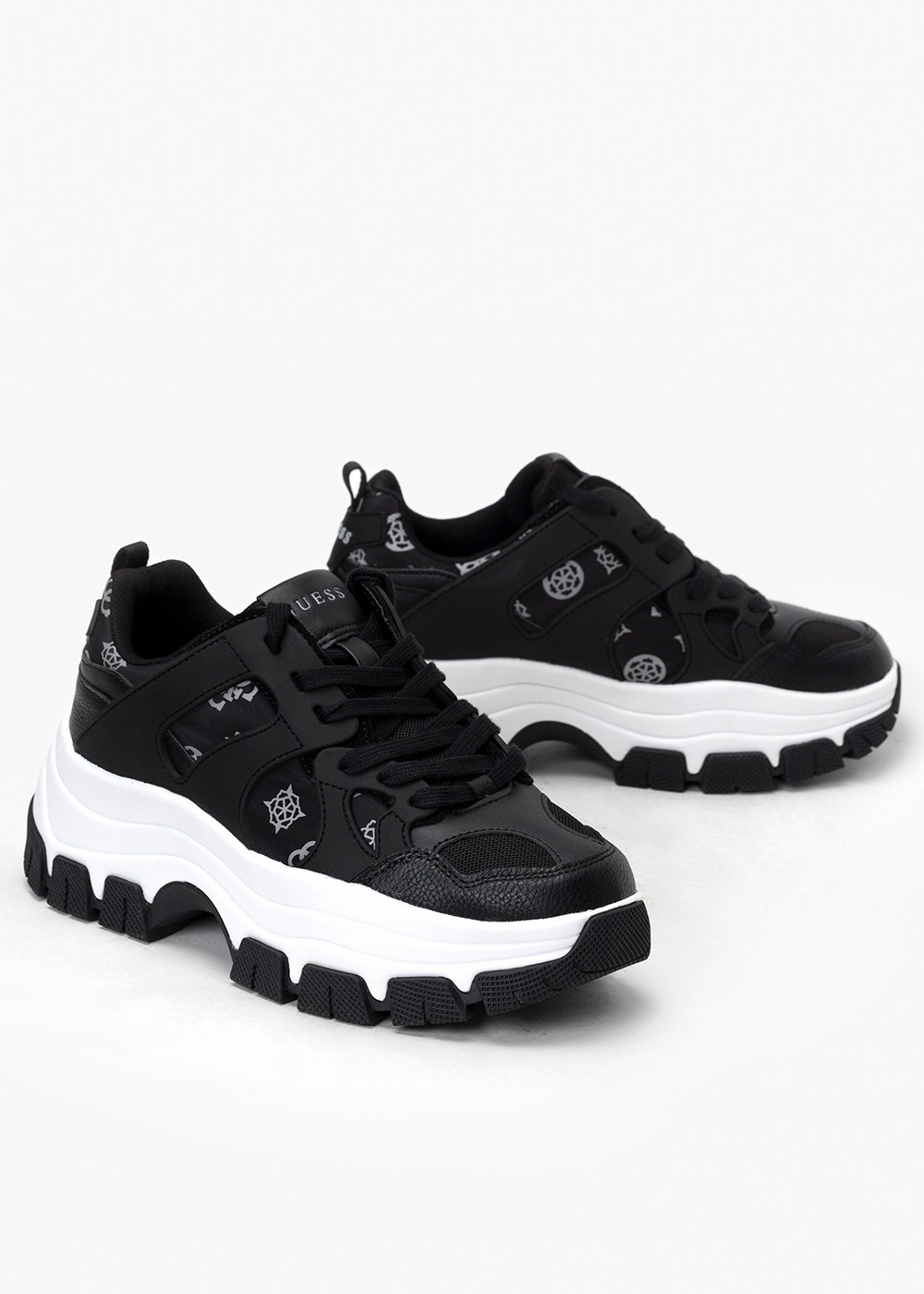 Sneakersy damskie czarne GUESS BRAYJEN