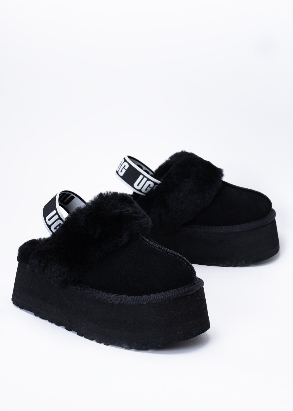 Kapcie damskie czarne UGG W FUNKETTE