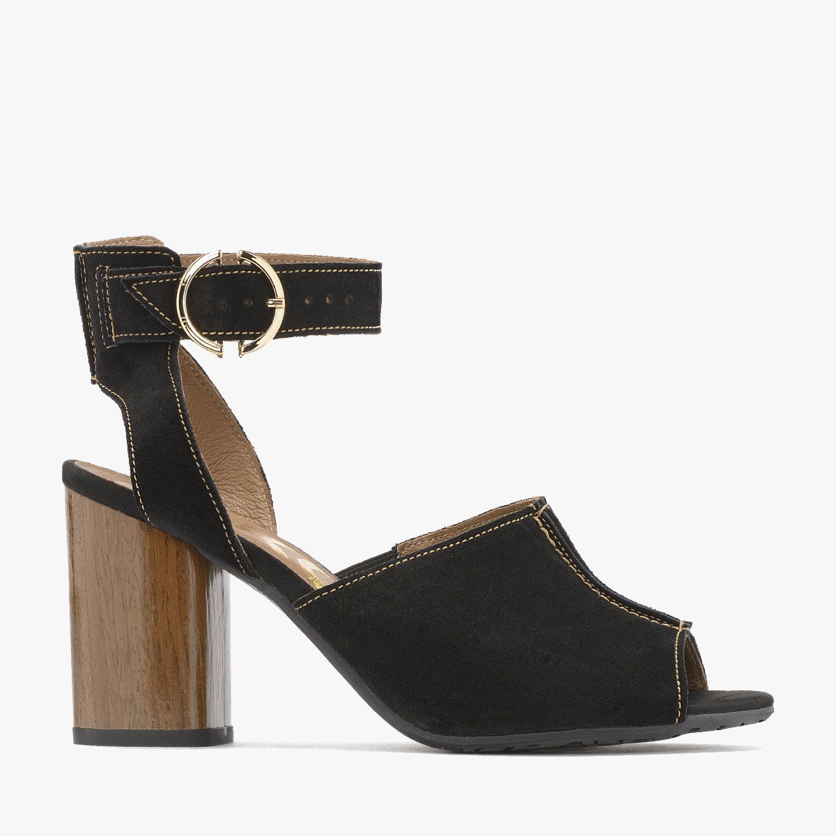 Zabudowane sandały na ozdobnym słupku DAGA