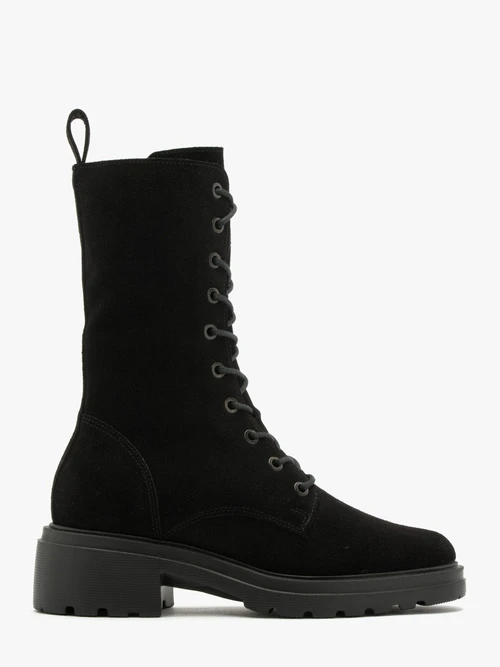 Czarne welurowe trzewiki