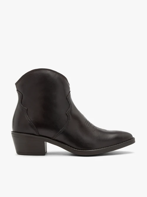 Bordowe krótkie kowbojki na obcasie