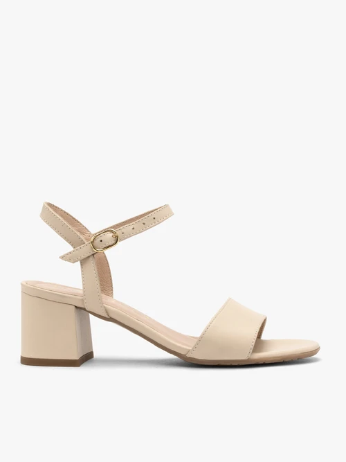Klasyczne kremowe sandały na obcasie