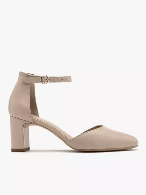 Beżowe czółenka z paskiem wokół kostki