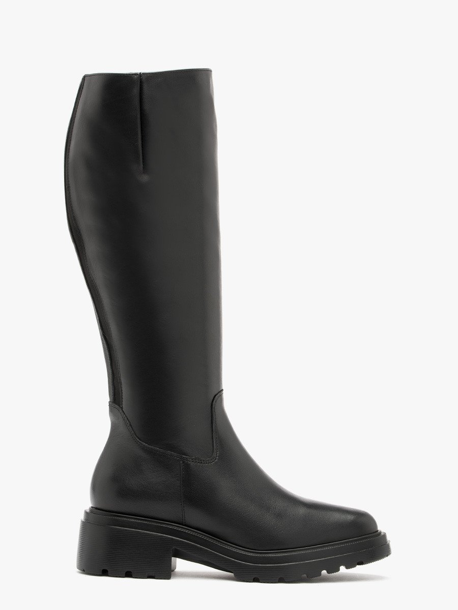 Czarne kozaki damskie na lekkiej podeszwie LIZZIE