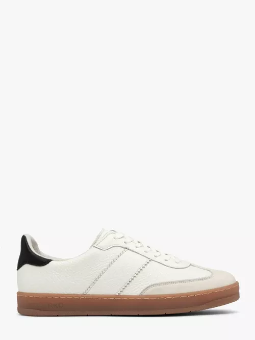 Półbuty damskie w sportowym stylu na płaskim beżowym spodzie