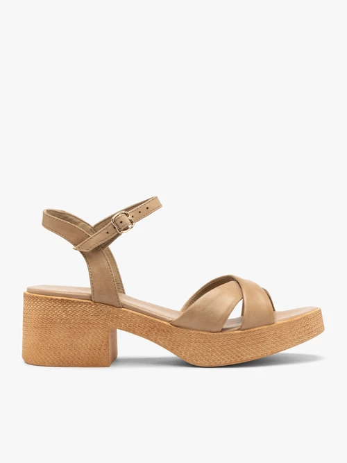 Beżowe sandały damskie ze skóry licowej