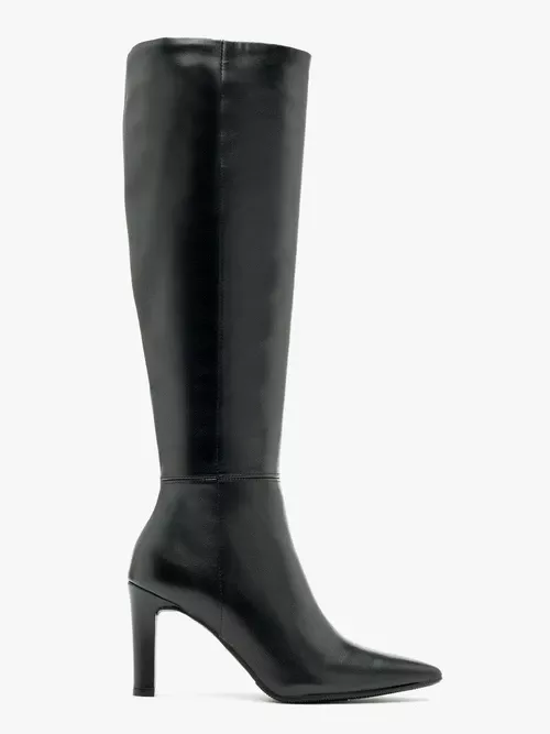 Czarne kozaki na obcasie