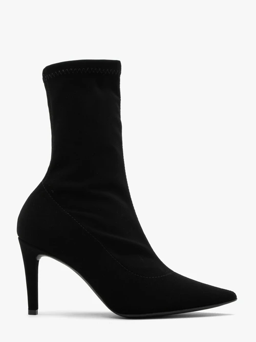 Czarne elastyczne botki na szpilce