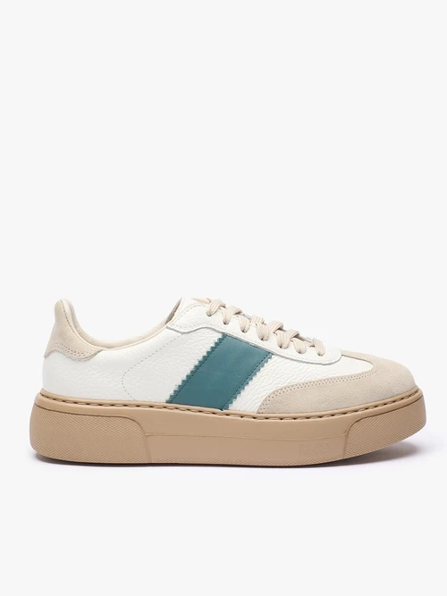 Sneakersy z zielonym akcentem