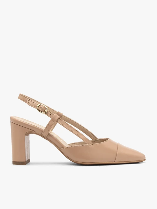 Beżowe czółenka typu slingback