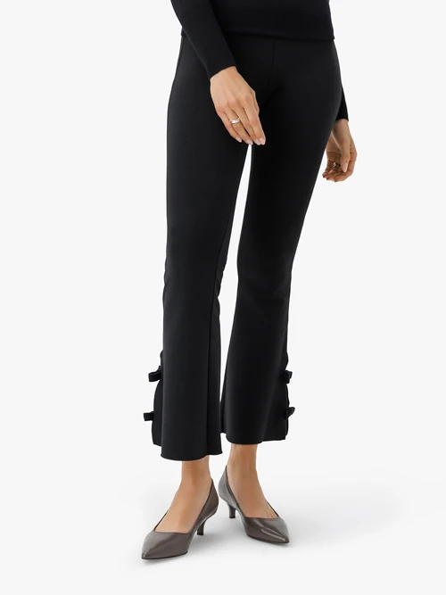 Szare czółenka na kaczuszce