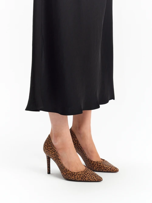 Czółenka w panterkę na wysokiej szpilce