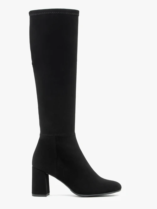 Czarne kozaki z elastyczną szeroką cholewką