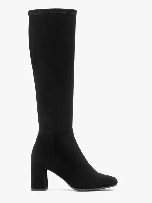 Czarne kozaki z elastyczną szeroką cholewką