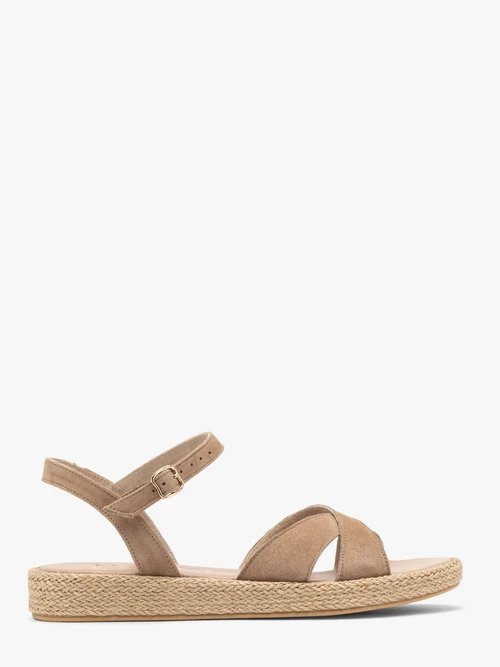 Jasnobrązowe sandały