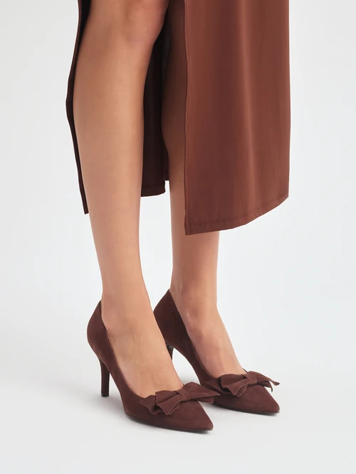 Ciemnobrązowe czółenka damskie z kokardą