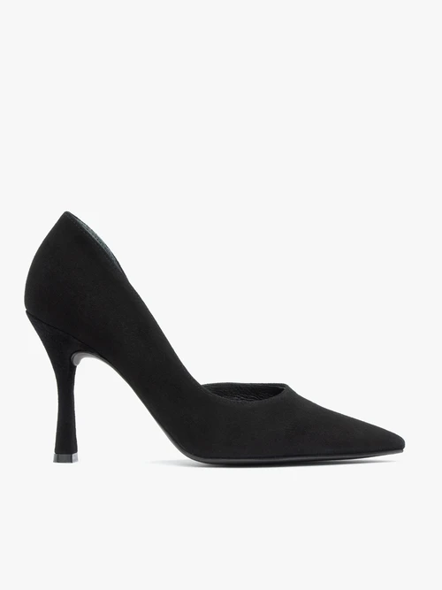 Czarne welurowe czółenka na obcasie flare