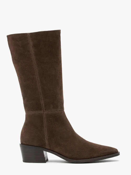 Ciemnobrązowe kozaki na słupku