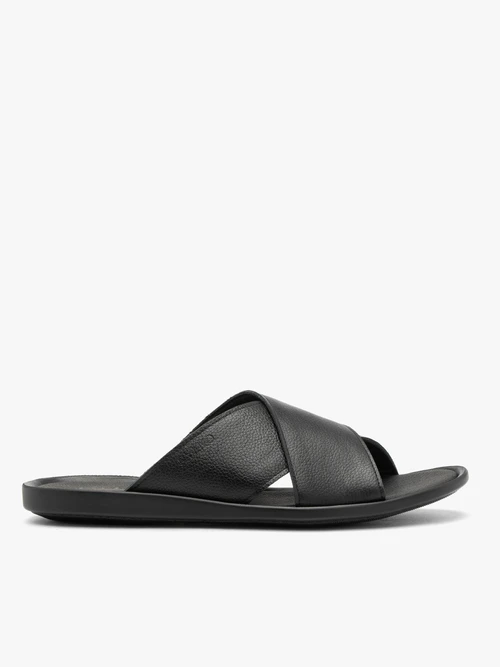 Czarne klapki męskie ze skóry licowej