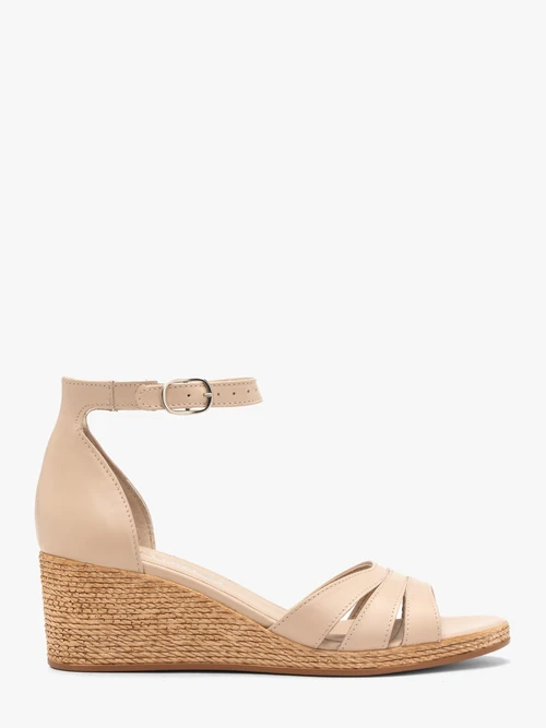 Beżowe sandały damskie