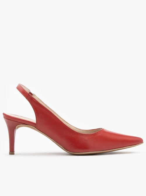 Czerwone czółenka typu slingback na szpilce