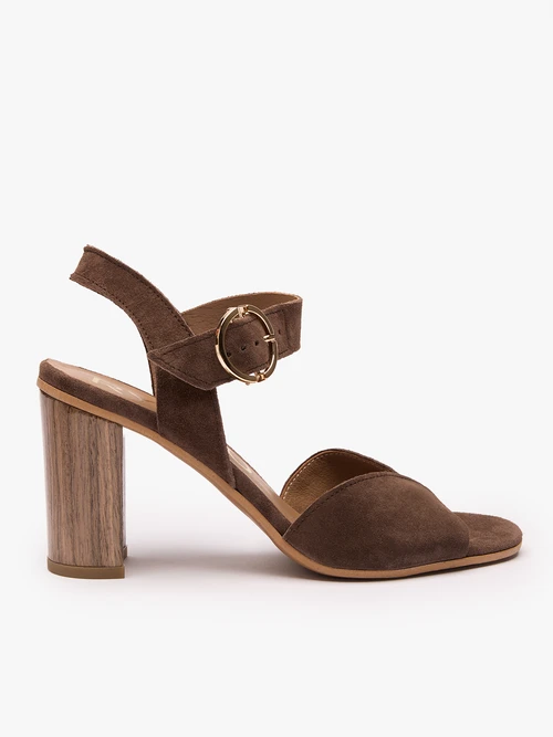 Ciemnobrązowe sandały ze skóry welurowej