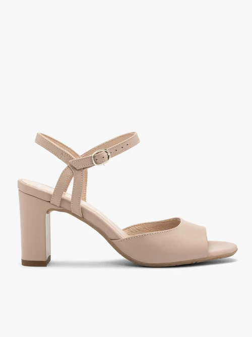 Beżowe sandały na stabilnym obcasie