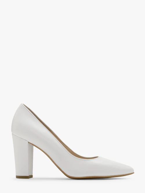 Czółenka na słupku