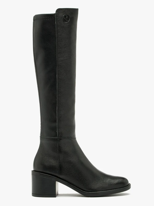 Czarne kozaki damskie z wąską cholewką