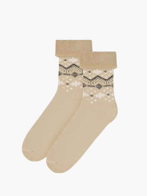 Beżowe skarpetki świąteczne unisex w śnieżynki
