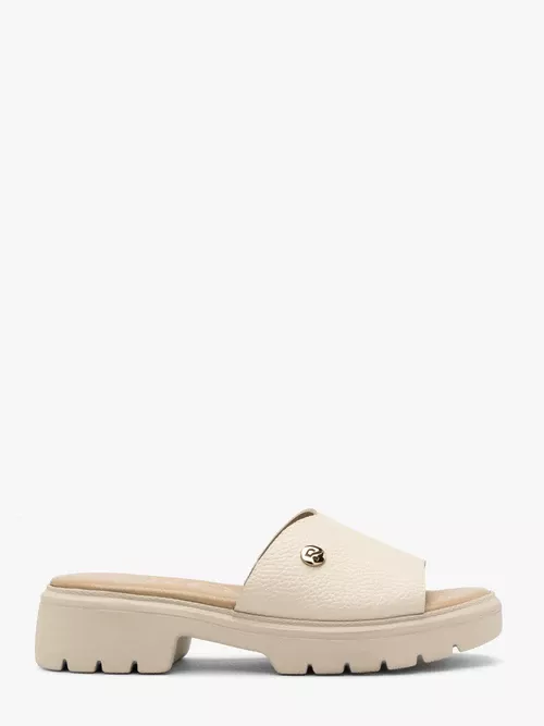 Kremowe klapki damskie z platformą