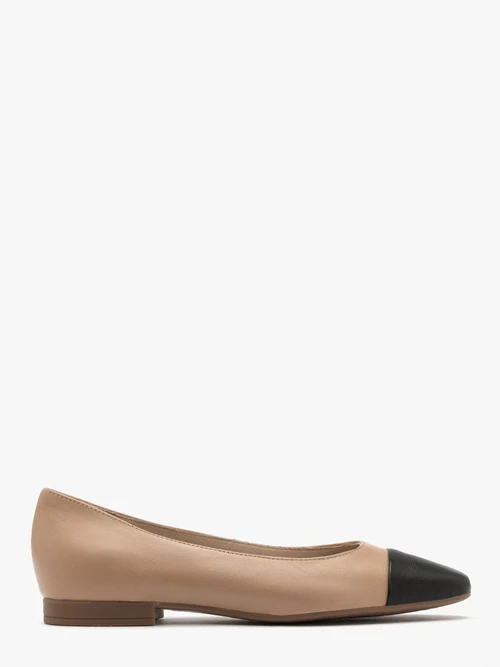 Beżowe baleriny damskie z czarnym noskiem