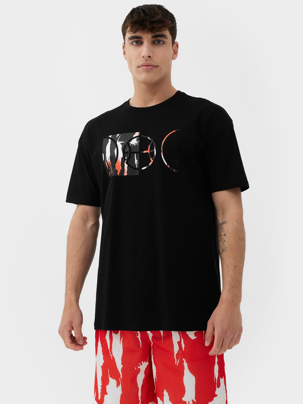 T-shirt oversize z nadrukiem męski