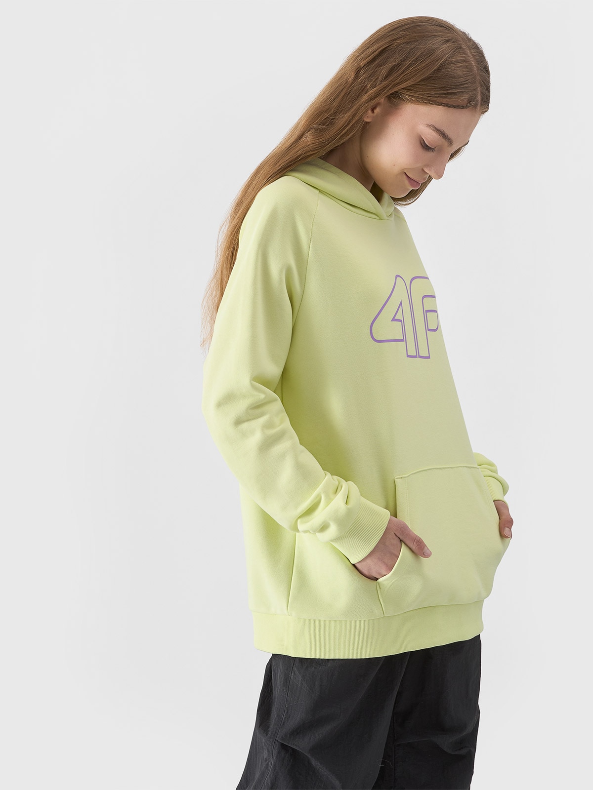 Bluza z bawełną organiczną nierozpinana z kapturem dziewczęca - limonkowa