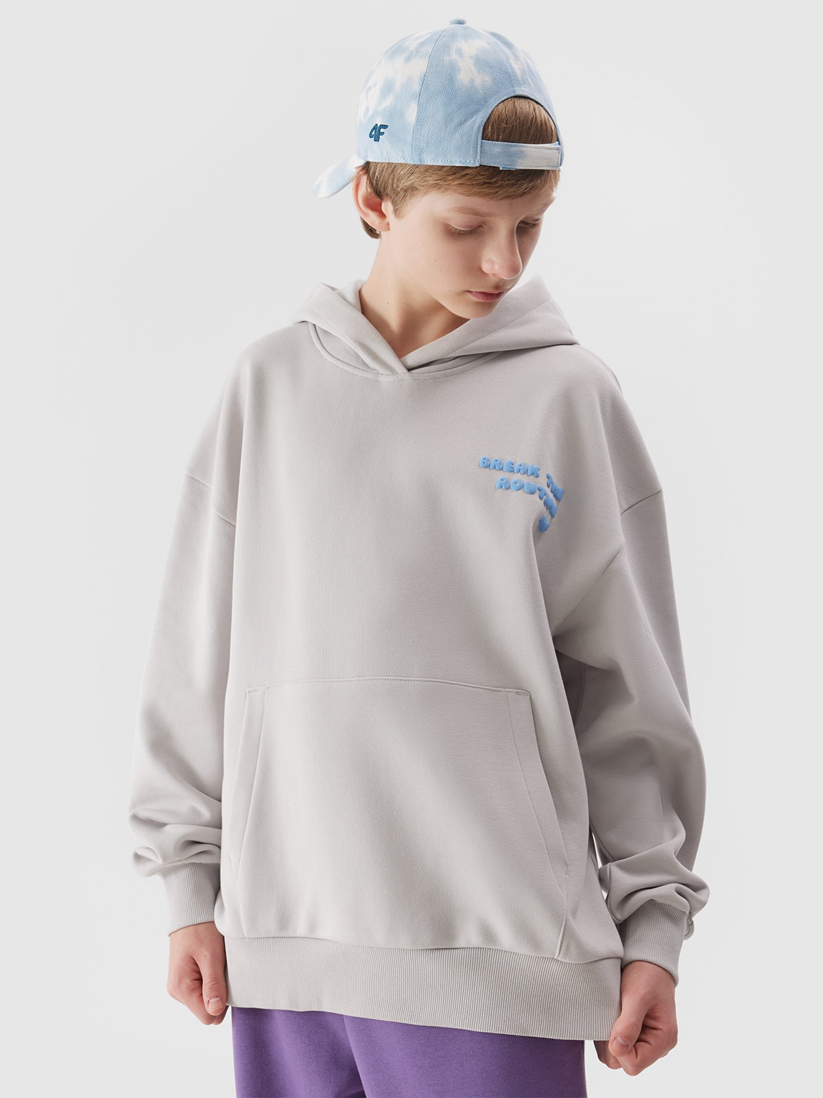 4F Bluza dresowa nierozpinana z kapturem chłopięca - szara 152 (11-12 lat)